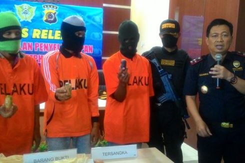 Tahan Rasa Sakit Akibat Simpan Sabu di Anus, 3 Pria Tertangkap Petugas Bea Cukai Banda Aceh