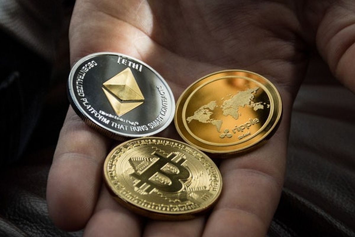 Ilustrasi bitcoin, aset kripto, cryptocurrency. 