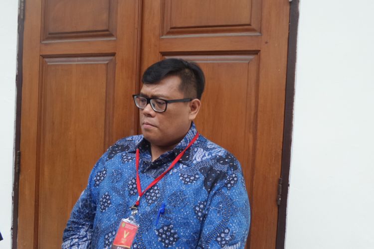 Dosen hukum keuangan FHUI Dian Simatupang di Pengadilan Negeri Jakarta Selatan, Selasa (7/11/2017).