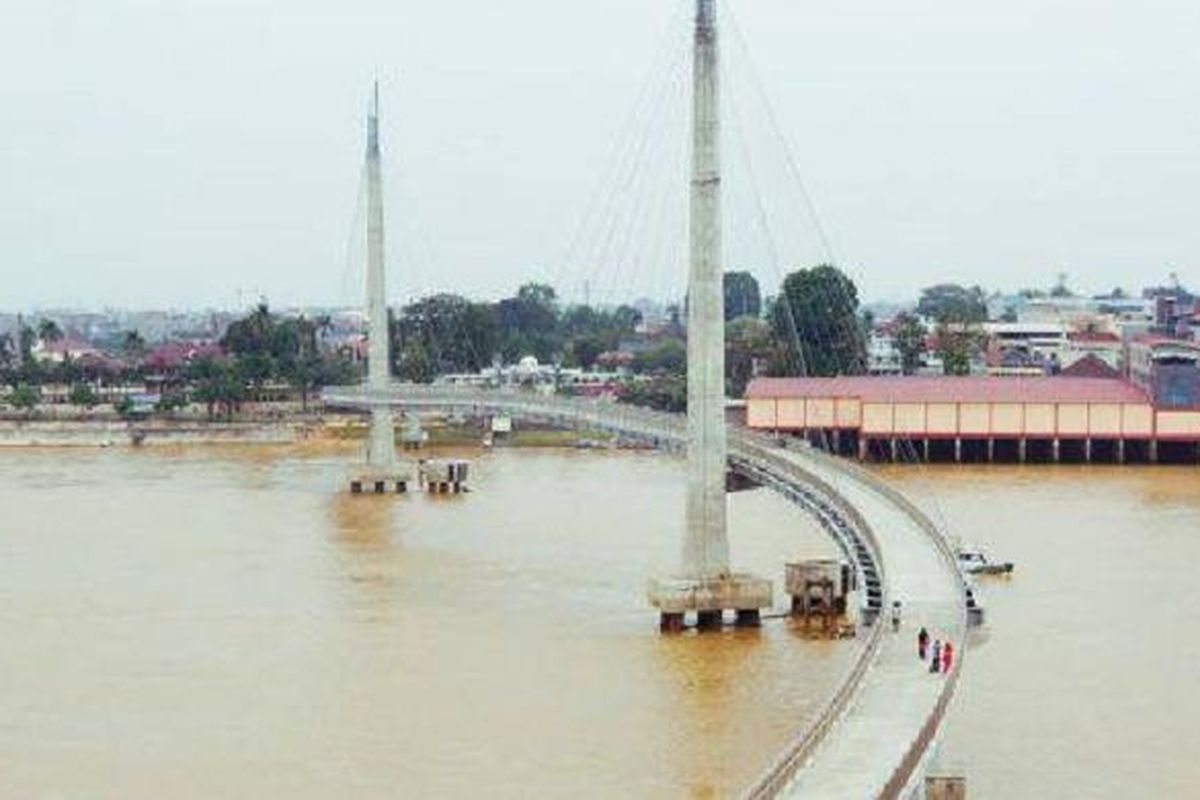 Jembatan Gentala Arasy, Jambi