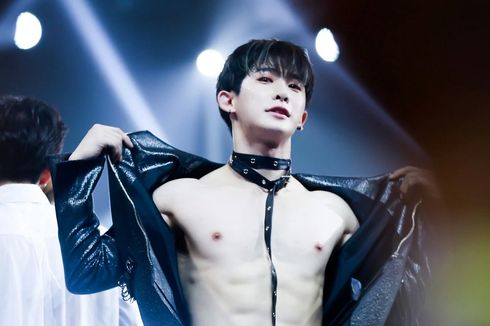 Diungkap, Alasan di Balik Gaya Seksi dengan Baju Terbuka MONSTA X 