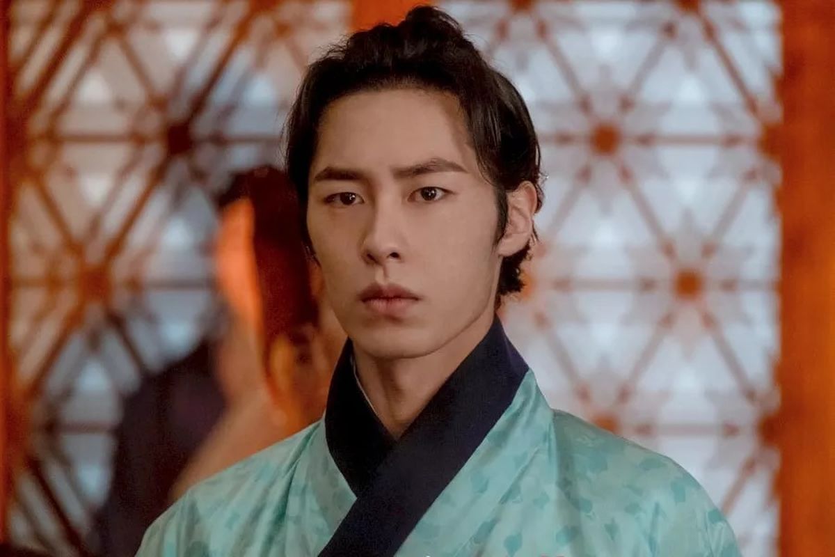 Aktor asal Korea Selatan Lee Jae Wook dalam drama Alchemy of Souls