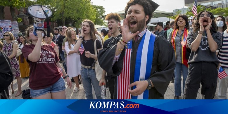 Protes Mahasiswa Harvard: Pembatalan Kontrak Keuangan Era Trump Picu Kemarahan!