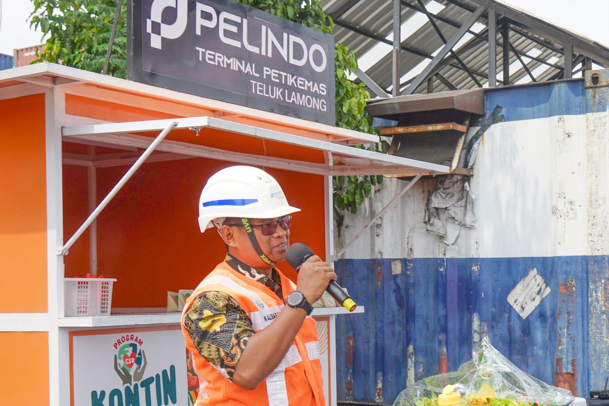 Peresmian UMKM Drive Thru di Terminal Teluk Lamong, Surabaya Jawa Timur