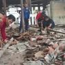 Sebagian Atap Pendopo Gresik Ambruk, Pemkab Akui Bangunan Keropos