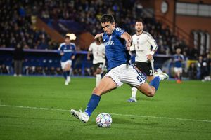 Como Atasi Sassuolo Tanpa Nico Paz, Fabregas Puji Douvikas