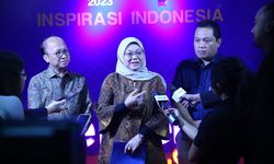 Berinovatif untuk Negeri, Kemenaker Terima Penghargaan Merdeka Awards 2023