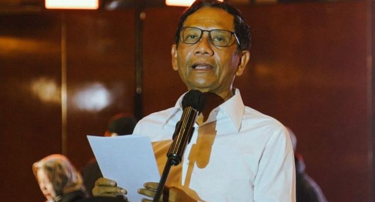 Mahfud Sebut Siap Hadapi Gibran di Debat Cawapres