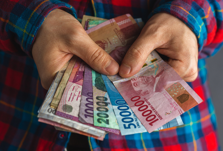 Rupiah Masuk 10 Mata Uang Terlemah Dunia, Tertekan Sentimen Fiskal?