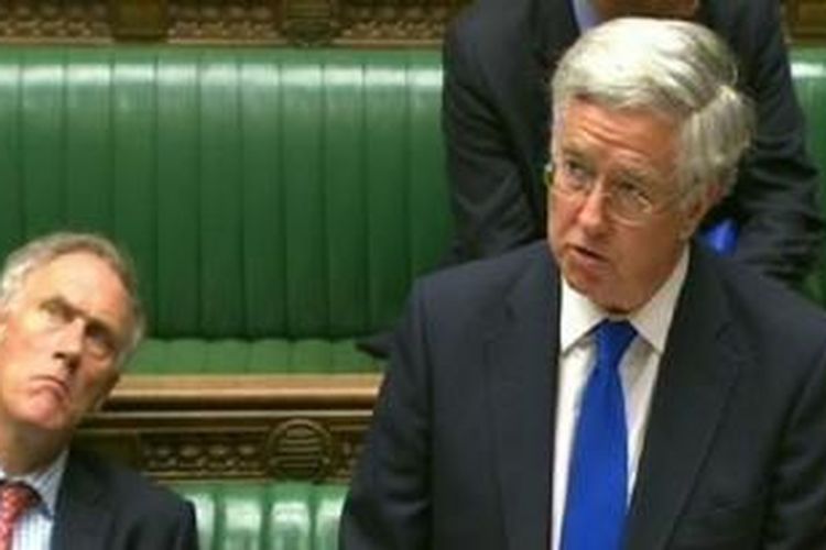 Fallon berusaha mendapat dukungan dari anggota parlemen Inggris soal serangan terhadap ISIS. 