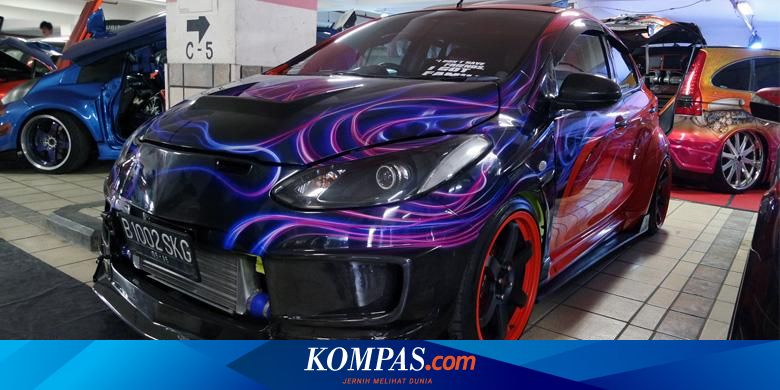  Seni  Tato  Nyetrum di Mazda2