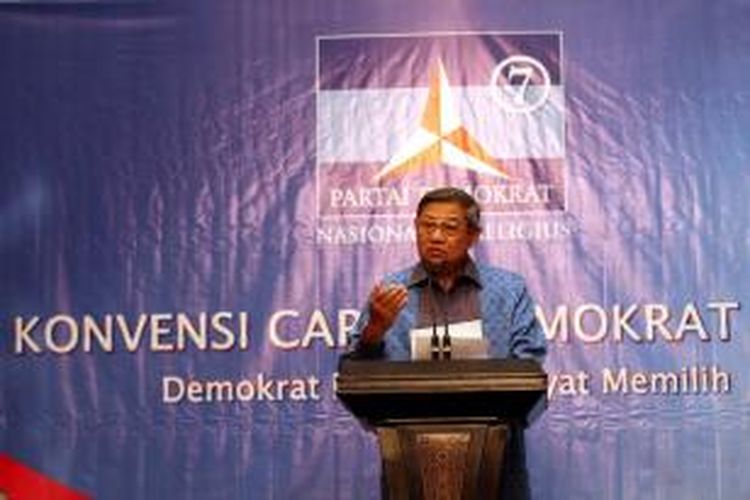 Ketua Partai Demokrat yang juga Presiden RI Susilo Bambang Yudhoyono memberikan keterangan pada wartawan mengenai Konvensi PD di Jakarta, Minggu (7/7/2013). Dalam kesempatan tersebut SBY menerangkan mengenai pokok-pokok ketentuan konvensi PD yang akan diselenggarakan usai Pemilu Legislatif. 