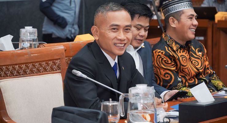 Komisi I Ingatkan TNI Tak Sekadar Janji Netral di Pilkada, Singgung Kemunculan “Partai Coklat”