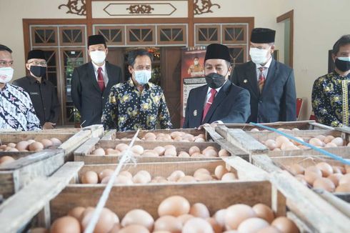 Peternak di Magelang Sumbang 1,05 Ton Telur untuk Nakes