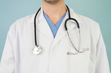 Viral Pria Ngamuk di Jalan Tebet, Pukuli Pengendara sampai Todong Pistol Ngaku Anggota