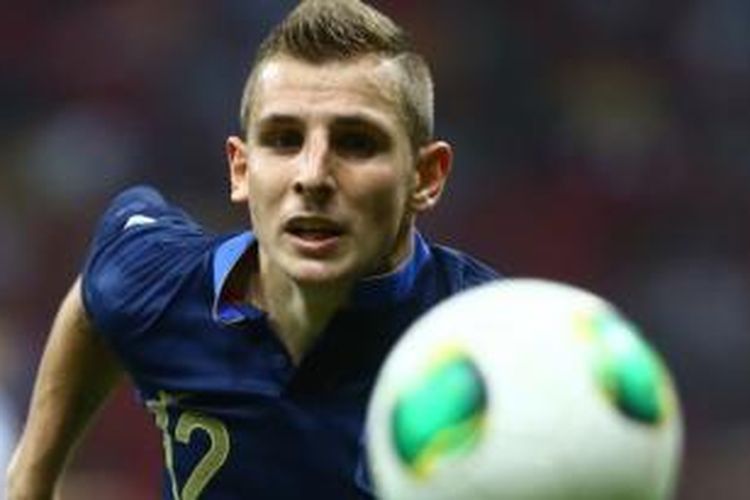 Bek muda Lucas Digne yang sebelumnya memperkuat Lille, kini sudah dibeli Paris Saint-Germain.