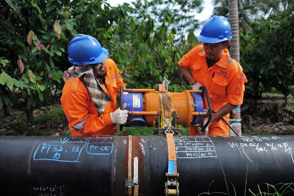 Pembangunan jaringan gas bumi PGN ke seluruh pelosok Indonesia