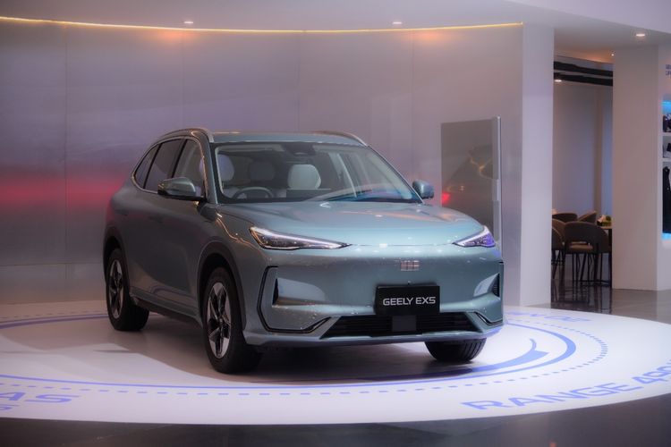 Geely EX5 di GIIAS 2025