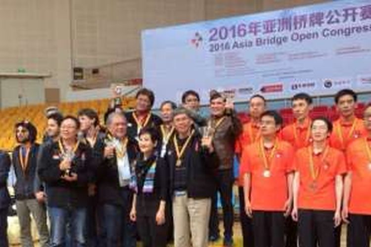 Tim nasional (Timnas) Bridge Indonesia keluar sebagai juara CCBA Open Team yang berlangsung di Tiongkok pada 16-19 April 2016,