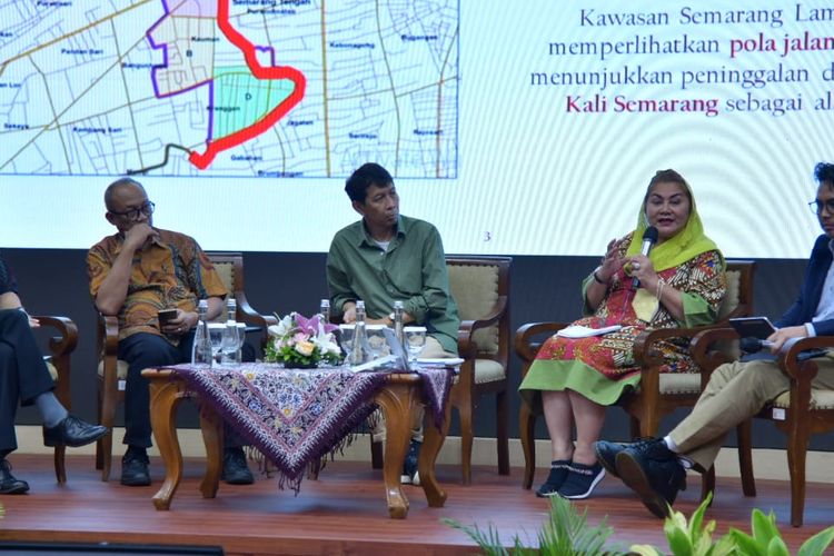 Wali Kota Semarang Hevearita Gunaryanti Rahayu saat menjadi pembicara pada Seminar Nasional Sinergitas Penetapan dan Pelestarian Cagar Budaya di Graha Utama Gedung A Lantai 3, Kompleks Kemenbudristek, Jakarta, Jumat (10/2/2023).