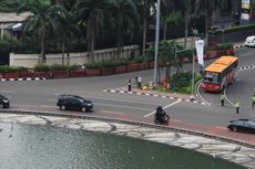 Jalan Ditutup, Pegawai Sudirman-Thamrin Lebih Pilih Naik Kereta