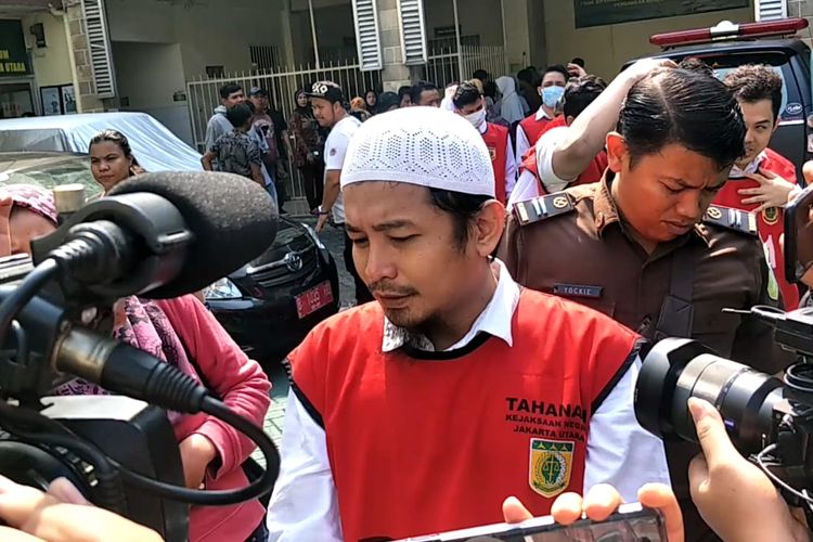 Zul Zivilia usai menjalani sidang putusannya pada Rabu (18/12/2019) di Pengadilan Negeri Jakarta Utara, Jalan Gajah Mada, Jakarta Pusat.