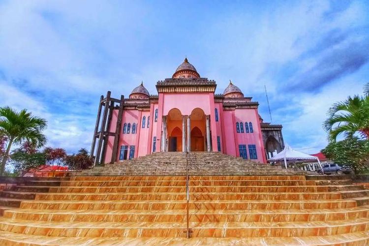 Masjid Raya An-Nur, Riau atau Masjid Pink