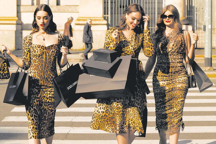 Many of Dolce & Gabbanas wild fall 2019 womens styles -- including glamorous dresses and skirts -- will be offered in sizes up to 18.