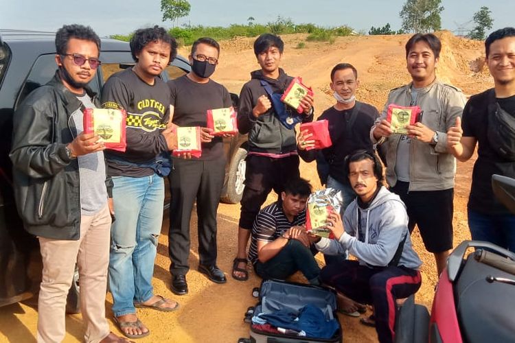 Petugas BNNP Jambi berhasil menangkap pengedar narkoba jenis sabu antar provinsi dengan barang bukti seberat 7 kilogram