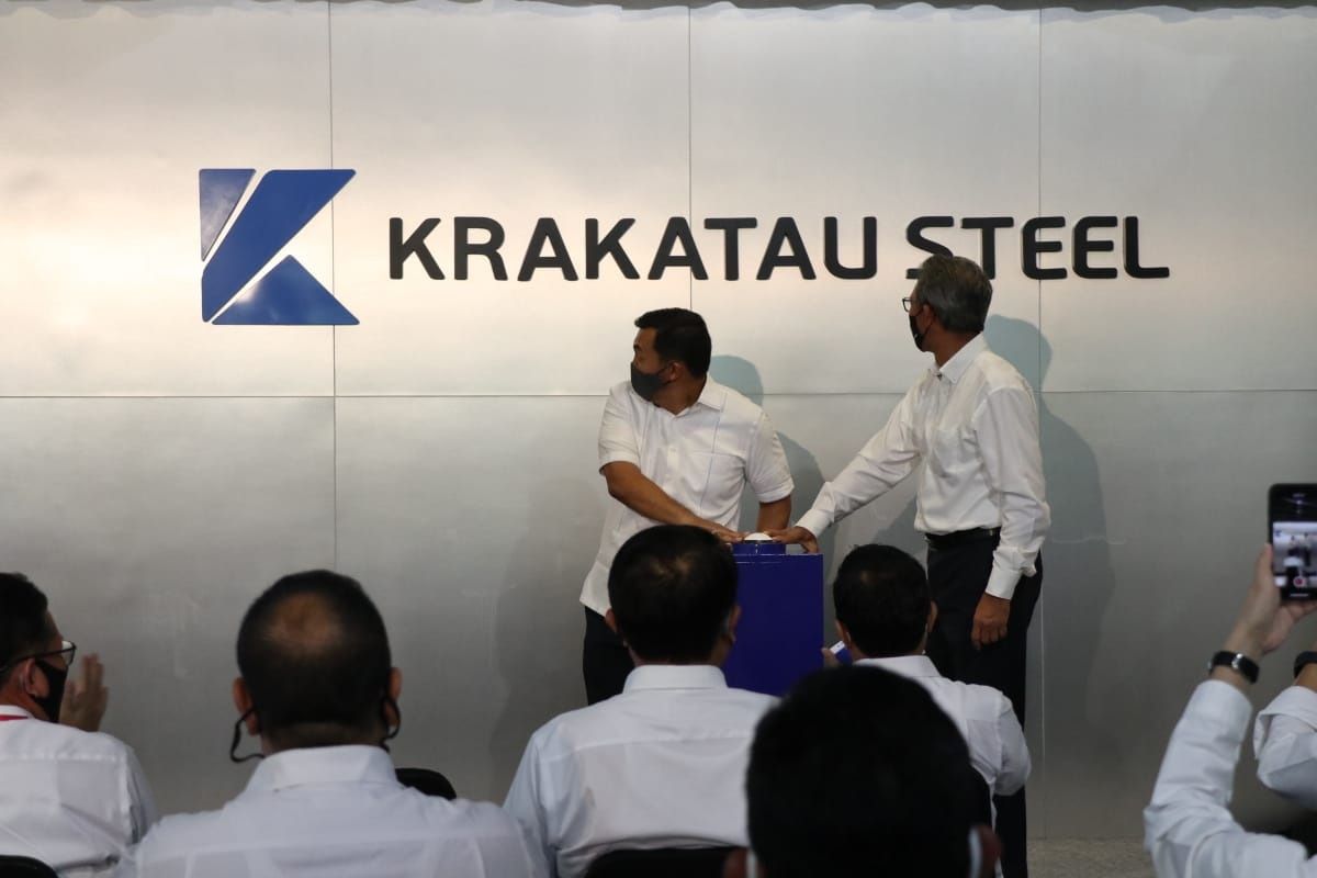 Logo baru Krakatau Steel