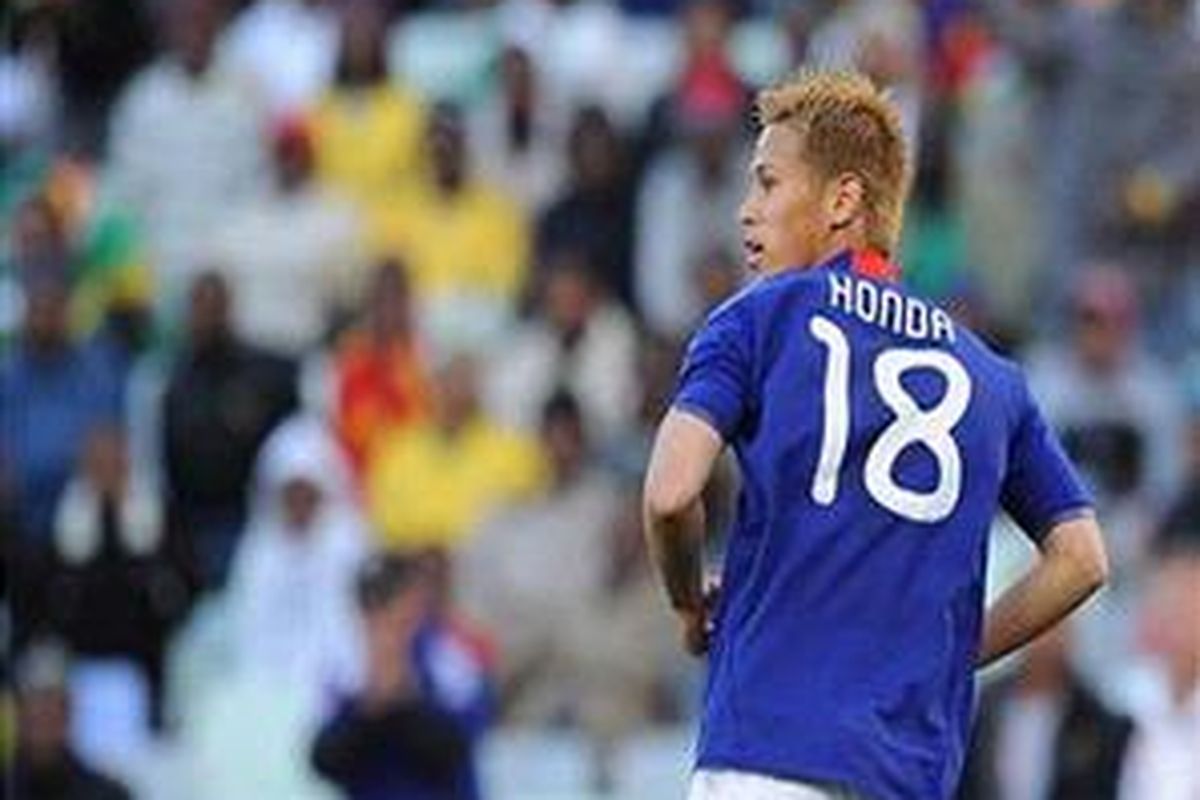 Gelandang Jepang, Keisuke Honda.