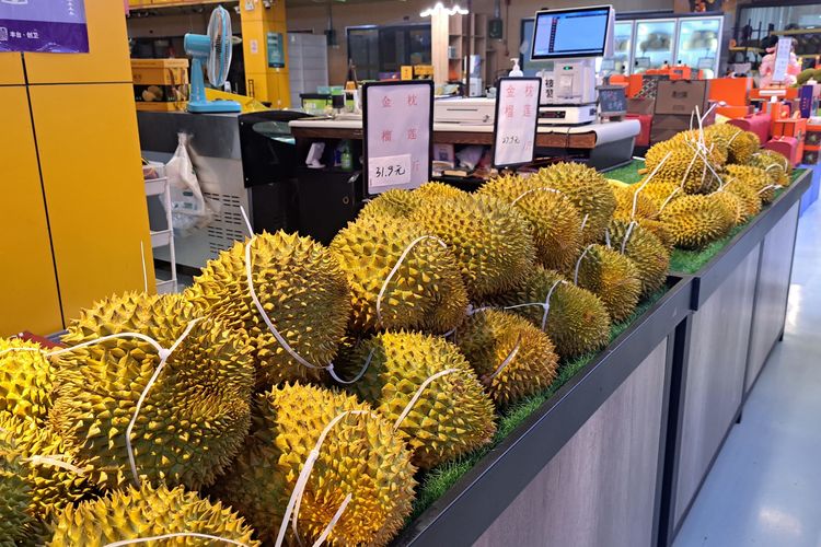 Waspadai, Berikut Efek Samping Makan Durian Terlalu Banyak