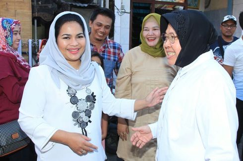 Jelang Pencoblosan Pilgub Jatim, Risma Ajak Puti Kunjungi Rumah Nastar