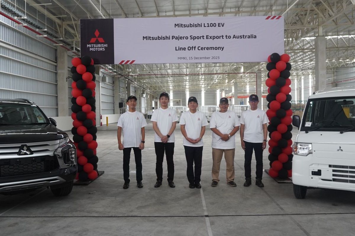 Mitsubishi Motors resmi memproduksi Minicab L100 EV di Indonesia, Jumat (15/12/2023)