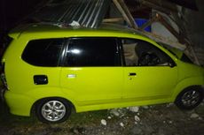 Toyota Avanza Tabrak Rumah Warga di Maluku Tengah, Polisi: Pengemudi Mabuk