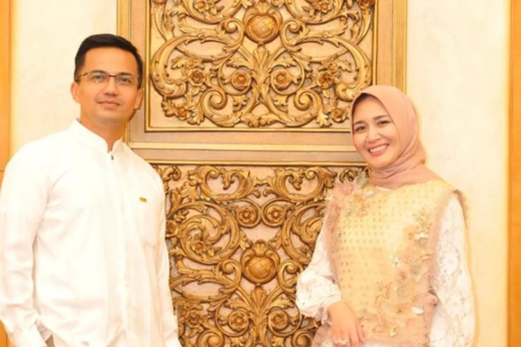 Sahrul Gunawan dan calon istri, CEO salah satu rumah sakit ternama