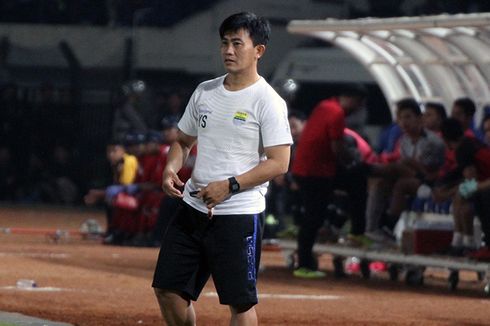 Pengabdian 7 Tahun Yaya Sunarya sebagai Pelatih Fisik Persib Bandung