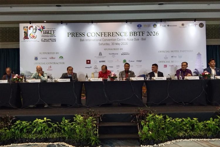 Koster Ungkap Wisman ke Bali Turun, tetapi Penerimaan Pajak Hotel-Restoran Justru Naik