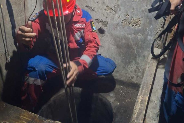 Pria di Bandung Tewas Setelah Jatuh ke Sumur