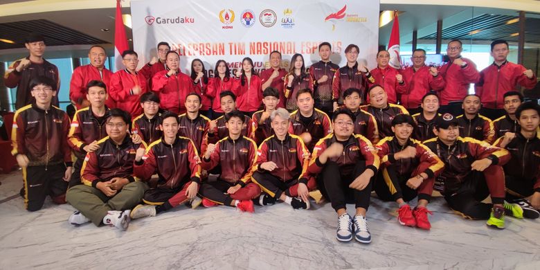 Pengurus Besar Esports Indonesia (PBESI) resmi melepas timnas Esport Indonesia untuk berlaga di SEA Games 2023 Kamboja.