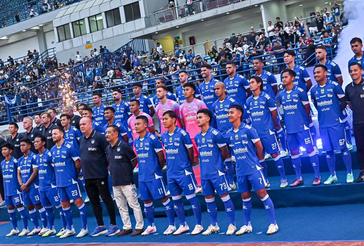 BERITA FOTO: Launching Skuad dan Jersey Persib, Target Hattrick Juara