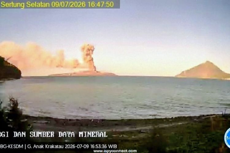 Anak Krakatau Kembali Alami Erupsi Setelah Lama Tenang, Ini Gejala Awalnya