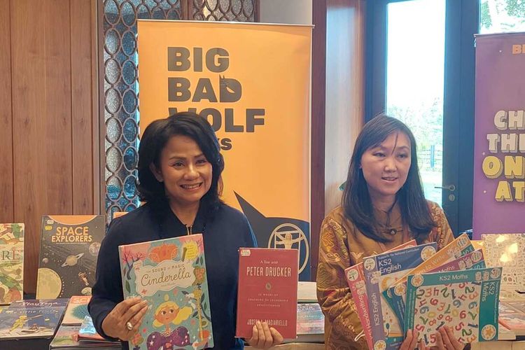 Bazar buku internasional, Big Bad Wolf Books (BBWB) di Kota Baru Parahyangan, Kabupaten Bandung Barat (KBB).