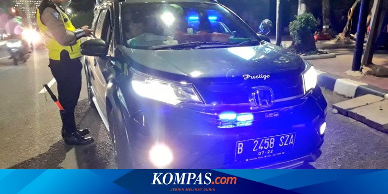 Menanti Sanksi Tegas Untuk Kendaraan Pribadi Yang Pasang Rotator Halaman All Kompas Com