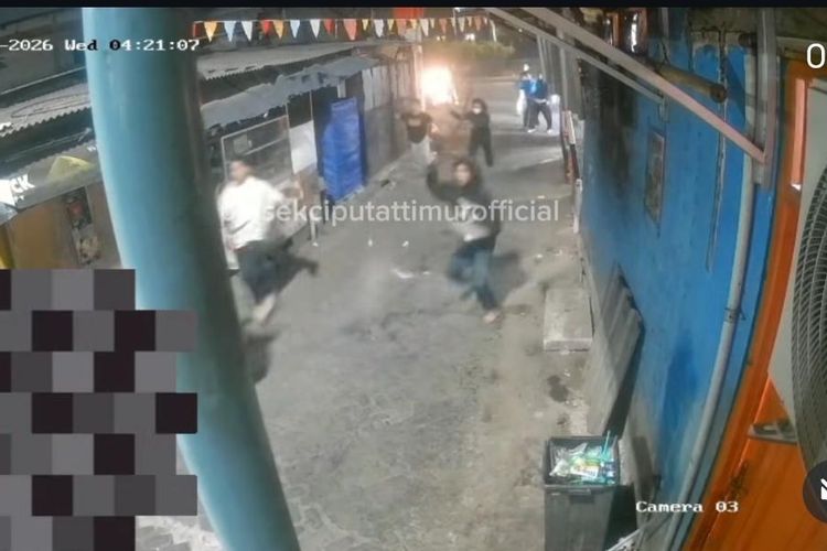 Remaja Dikeroyok Pakai Sajam di Ciputat Tangsel, Polisi Buru Para Pelaku