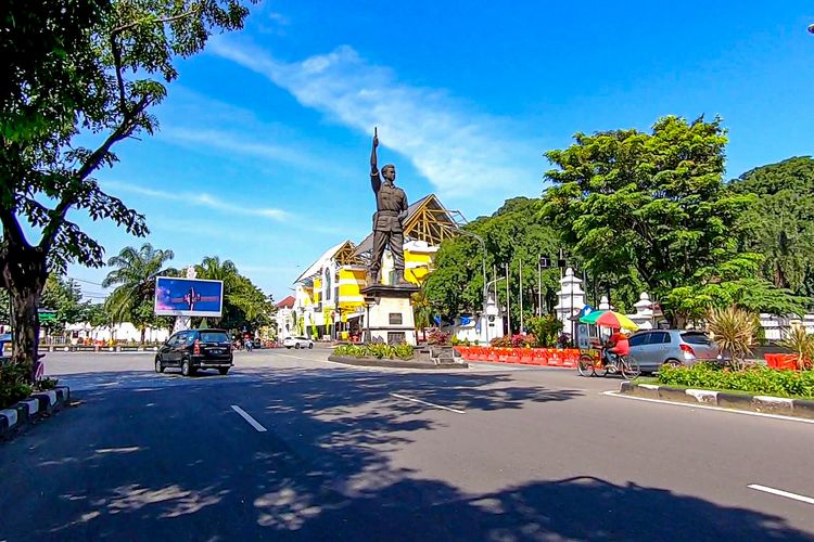 Bundaran Gladag Kota Solo.