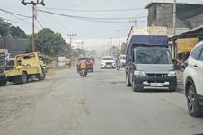 Kombinasi Jalan Rusak dan Muatan Penuh, Musuh Utama Kaki-Kaki Mobil