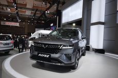 Wuling Alvez Buka Selubung, Pamer ke Jokowi di IIMS 2023