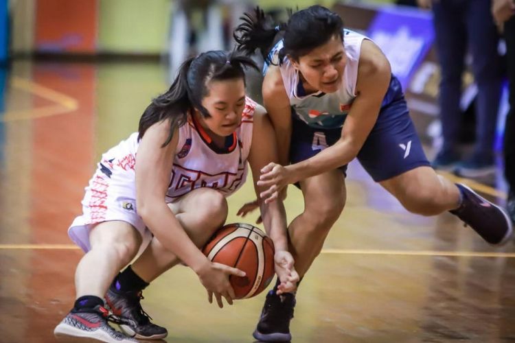 
GMC Cirebon menang kali pertama melawan Tenaga Baru Pontianak pada putaran pertama Srikandi Cup 2018-2019 di GOR Merpati, Denpasar pada Kamis (29/11/2018). 