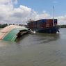 1.000 Ton Pupuk Tenggelam Bersama Kapal yang Terbalik di Pangkalpinang